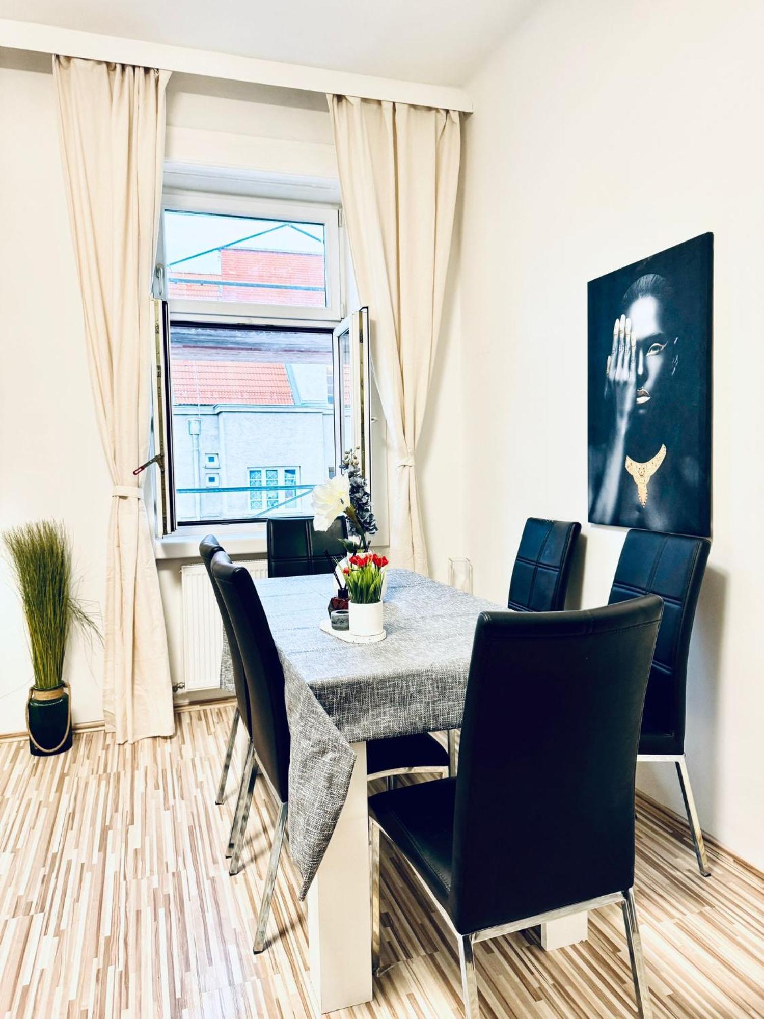 Affordable 2br Apartment, Close To Danube River Wenen