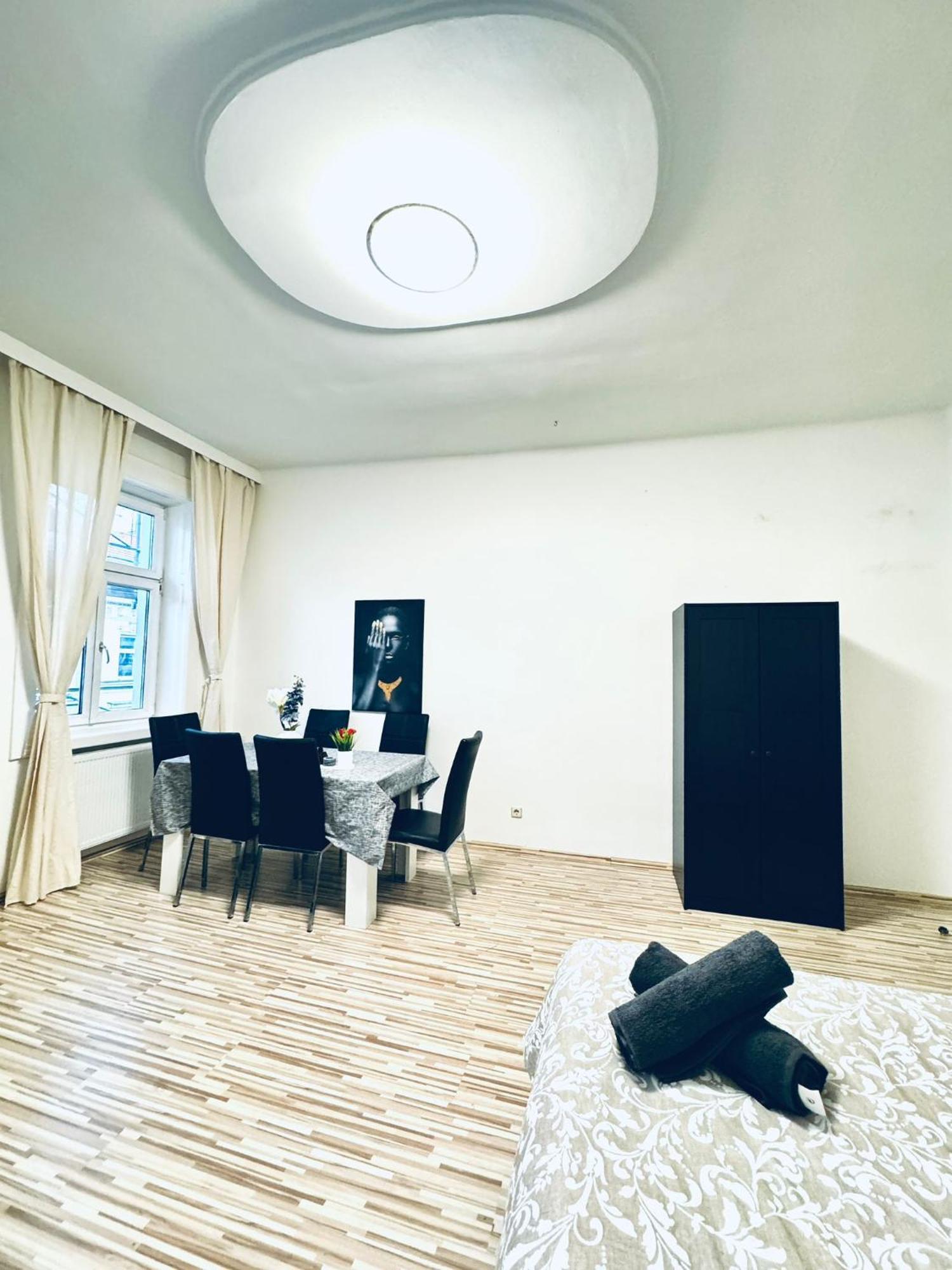 Affordable 2br Apartment, Close To Danube River * Wenen